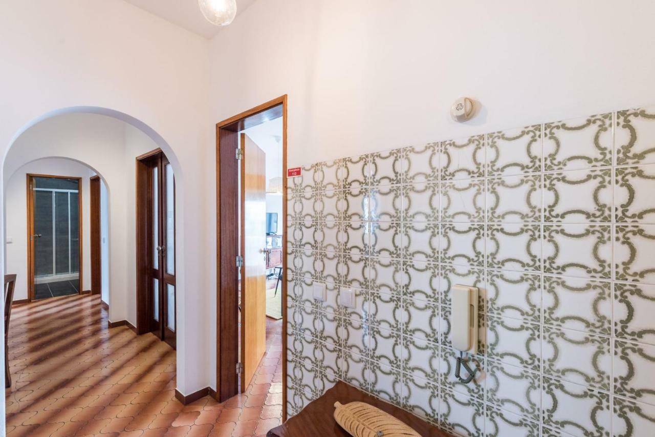 Lovelystay - 3 Bedroom Apartment In Вила до Биспо Екстериор снимка